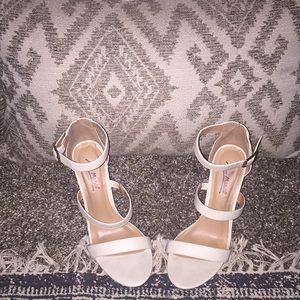 Stylish & Simple Open Toe Heel